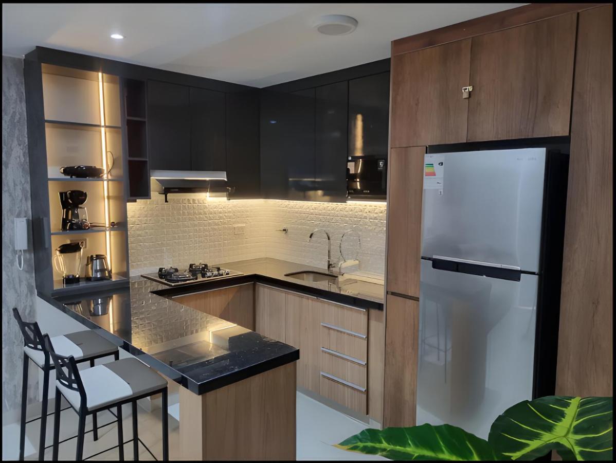 Lujoso Depto. En Equipetrol Apartment
